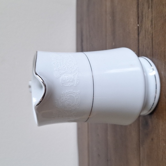 Vintage Fashion Royale Creamer – Fascination Pattern M-6060 – Made in Japan - Picture 2 of 6